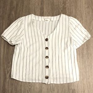 URBAN Romantics White Linen Button-Up Blouse